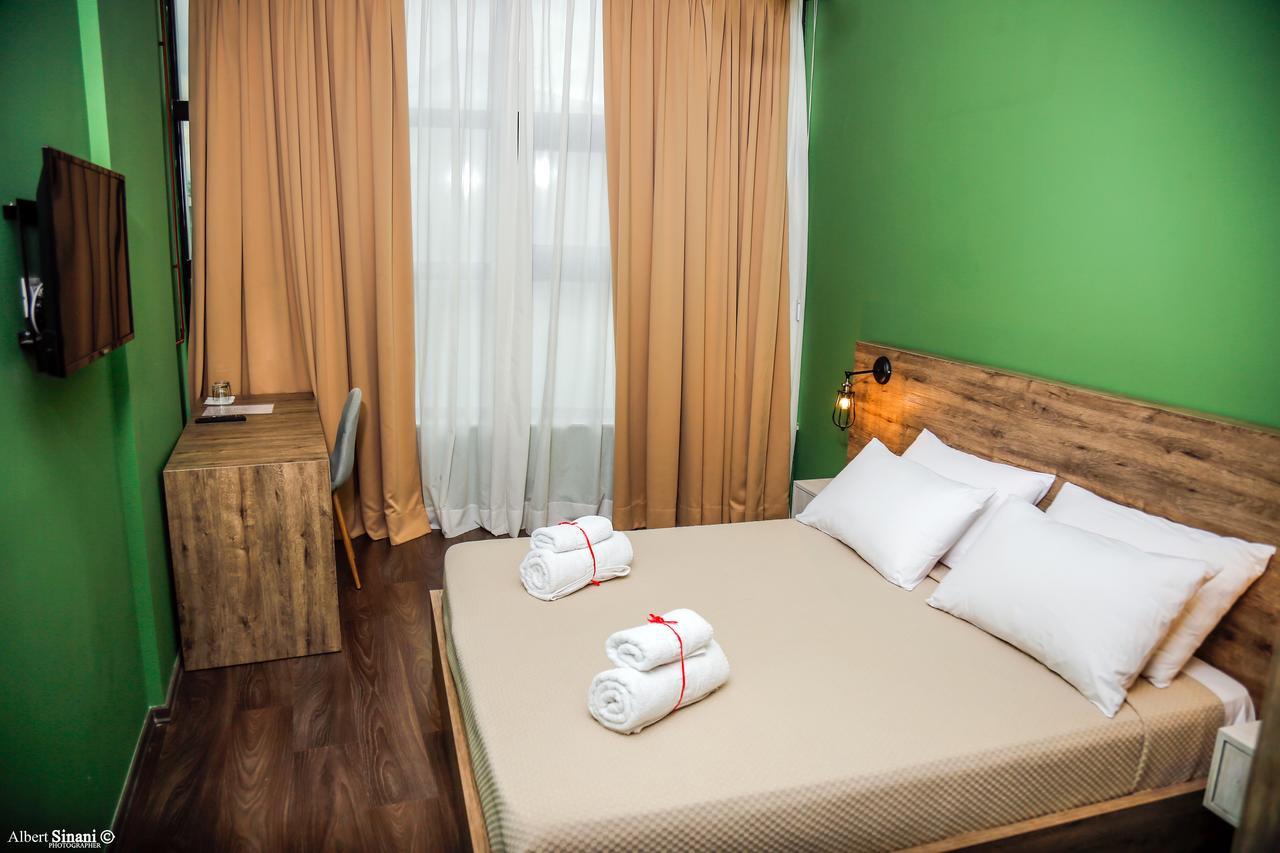 Arc Hotel Tirana Yzberish Bagian luar foto